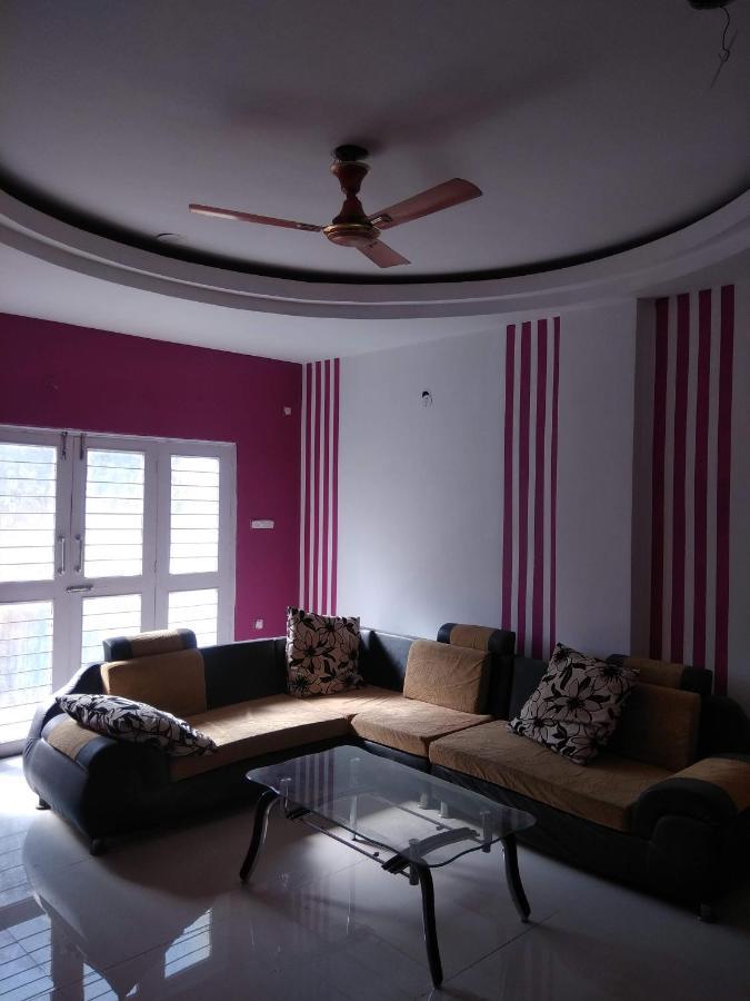 Kalindi Mid Town Villa Indore Bagian luar foto